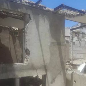 تخریب ساختمان وخاکبرداری اکبری در سرتاسری مشهد