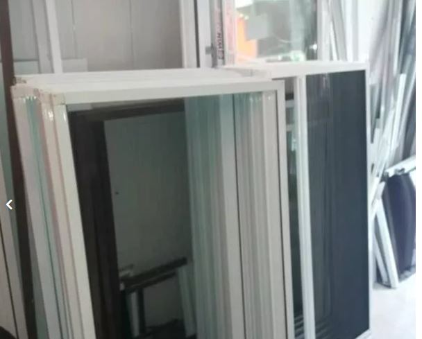 درب وپنجره توری پلیسه و آلومینیومی